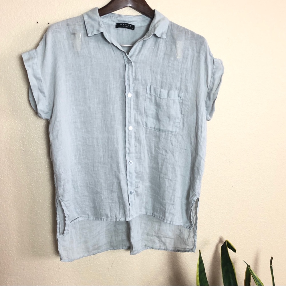 Maven West || Pile Blue Button Top